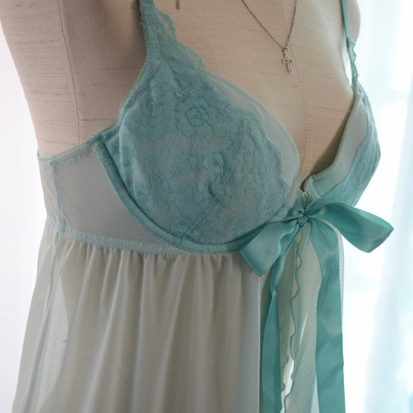 Sheer Tiffany Babydoll with Bow and Lace - Picture 3 of 8